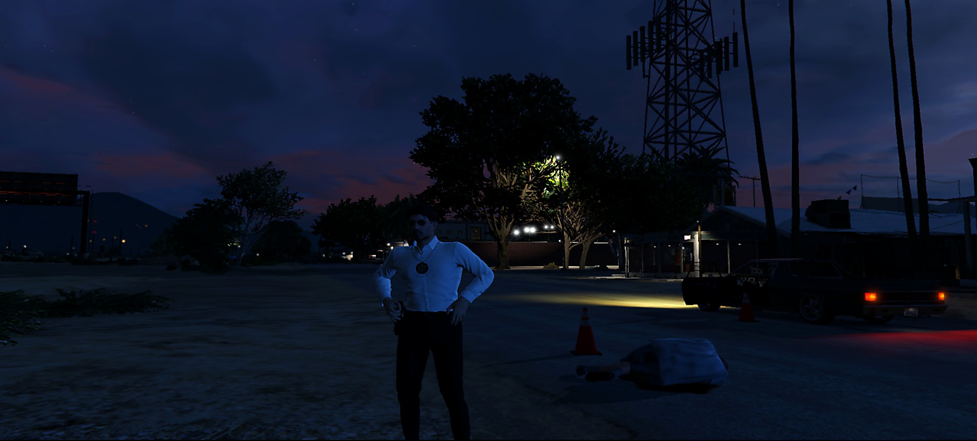 Detective Bureau — Ispezione sulla scena del crimine dopo il tramonto