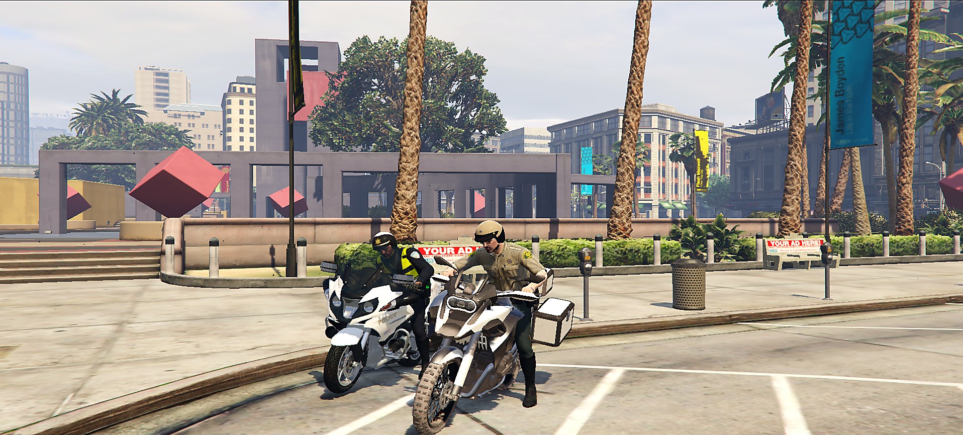 TSD — Motociclisti in servizio in centro città